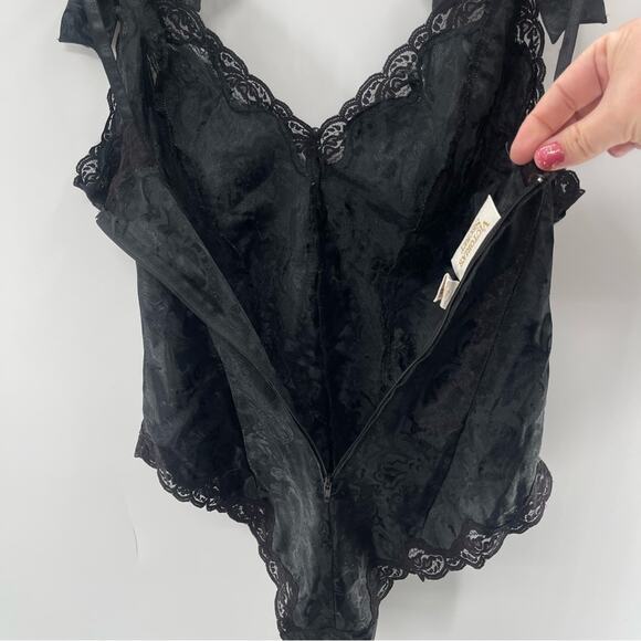Victoria’s Secret Vintage Gold Tag Lace Bows Black Bodysuit Teddy Size Medium - Picture 8 of 12